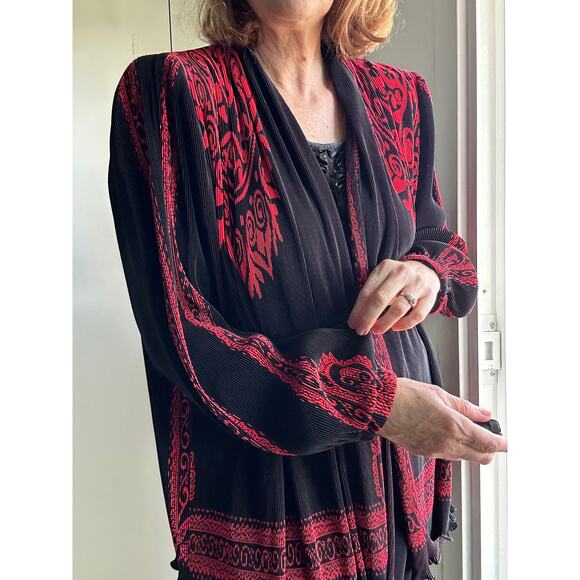 Virginie Paris Floral Micropleated Jacket Black Made in France Statement SZ L - Picture 3 of 10